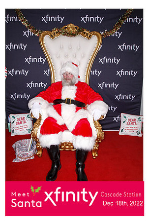 xfinitysantadec22-08