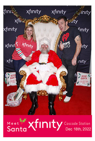 xfinitysantadec22-09