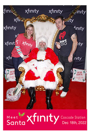 xfinitysantadec22-11