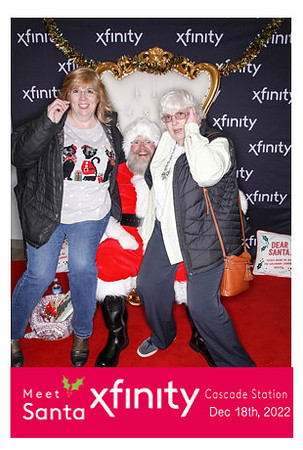xfinitysantadec22-28