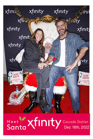 xfinitysantadec22-34