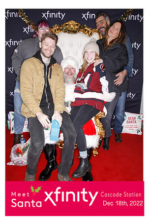 xfinitysantadec22-47