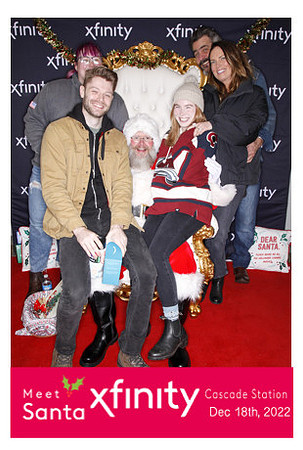 xfinitysantadec22-48