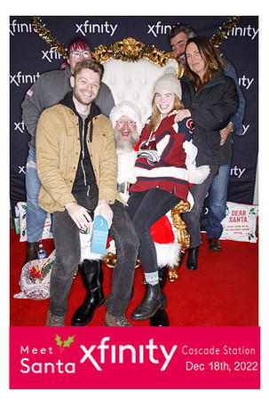 xfinitysantadec22-49