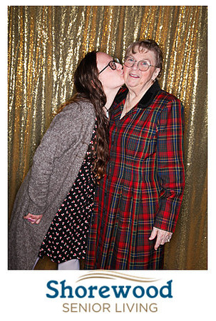 PrintsShorewoodRetirementLoveDay-081