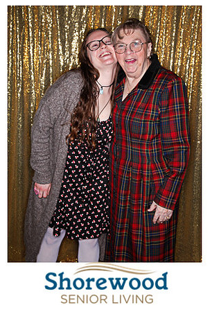 PrintsShorewoodRetirementLoveDay-078
