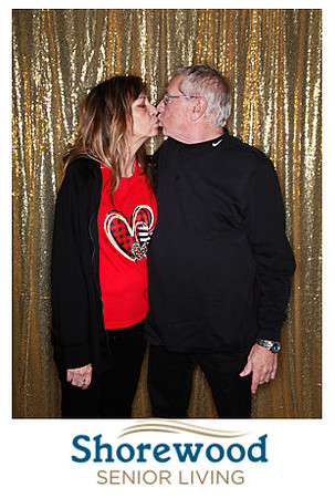 PrintsShorewoodRetirementLoveDay-017
