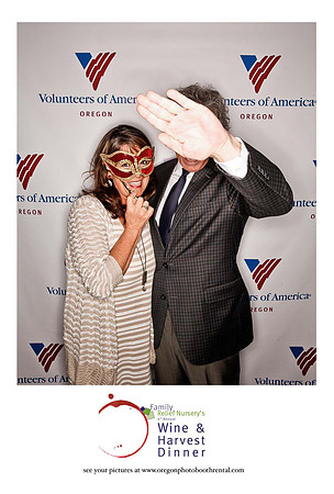 wineharvest photo booth_Page_11