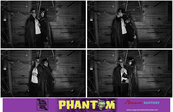 Portland- Oregon-halloween-photo-booth (14)